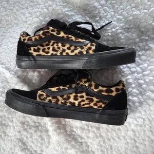 Vans Old Skool Leopard Shoes
